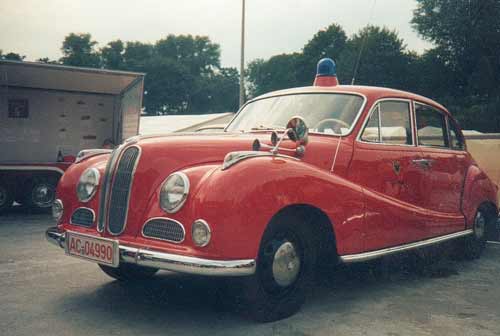 WMC Four-wheeled Bond Bug